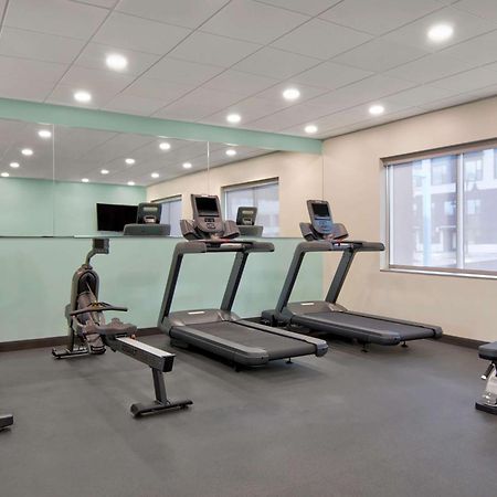 Tru By Hilton Ashburn One Loudoun, Va Hotel Bagian luar foto
