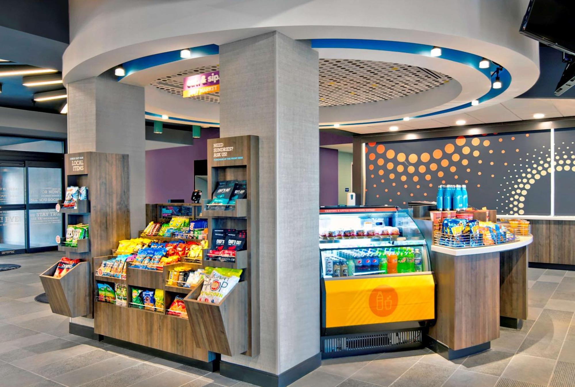 Tru By Hilton Ashburn One Loudoun, Va Hotel Bagian luar foto